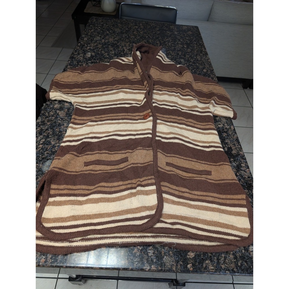 Eddie Bauer Cardigan Sweater Womens XS Short Sleeve Single Button Lambs Wool EUC